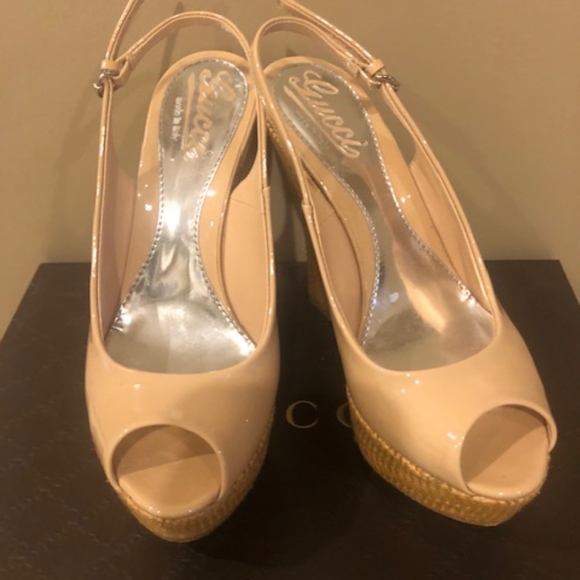 Gucci Vitello Vernice Soft Sable wedge sandal - Picture 8 of 8